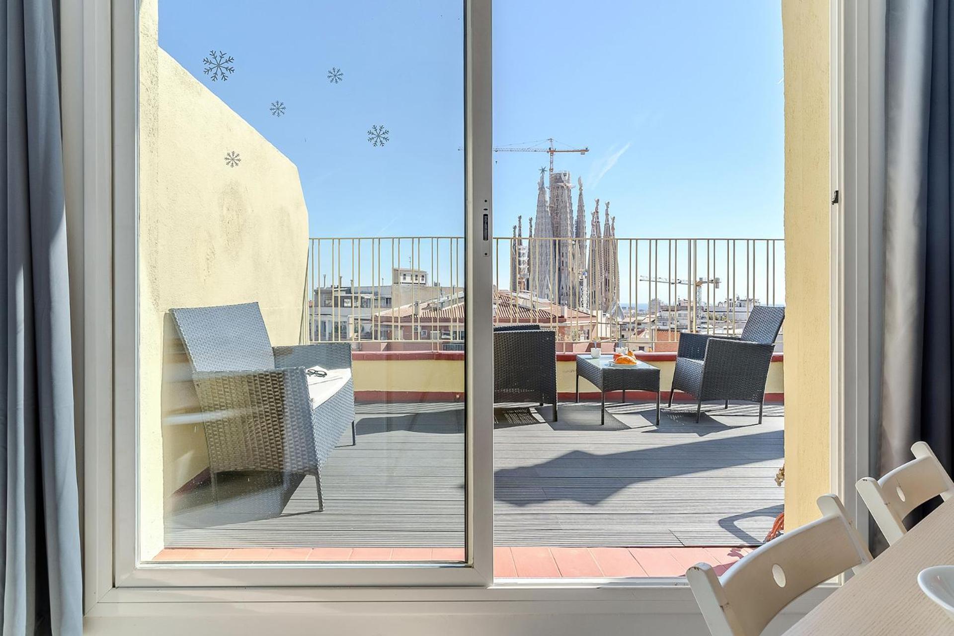 Ab Sagrada Familia Comfort برشلونة المظهر الخارجي الصورة